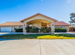 13999 Pamlico Rd, Apple Valley, CA 92307