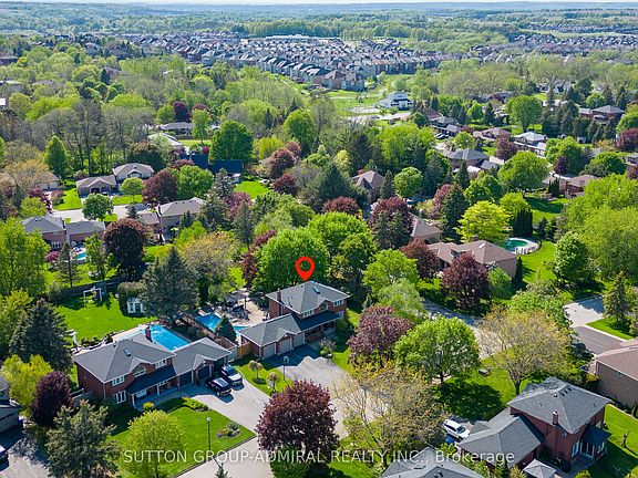 3rd image of 48 Maple Way