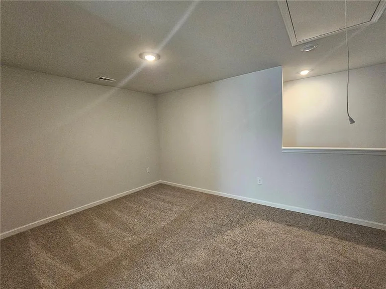 27 Berryville Dr — Photo 26