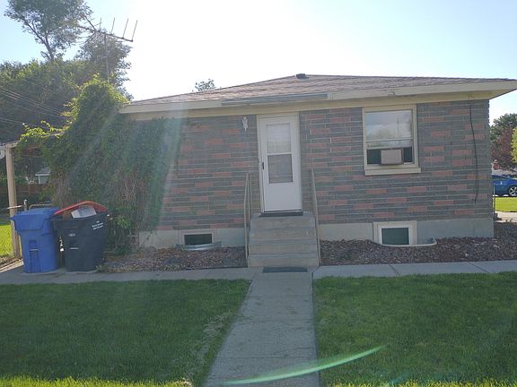 3rd image of 242 Moreland Ave
