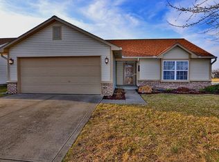 12770 Longleaf Ln, Fishers, IN 46038