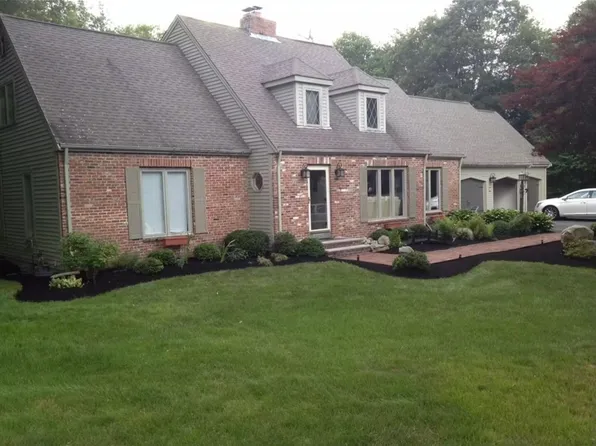 38 Arbor Way, Taunton, MA 02780