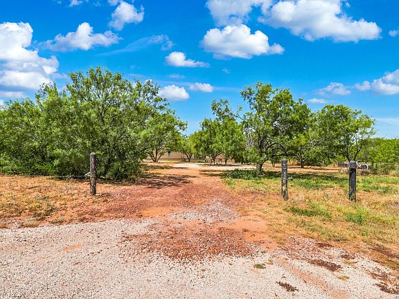 3rd image of 138 County Road 2666