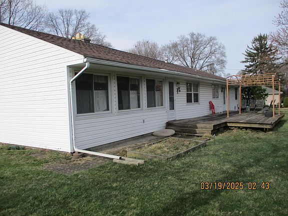 5th image of 764 King Ave