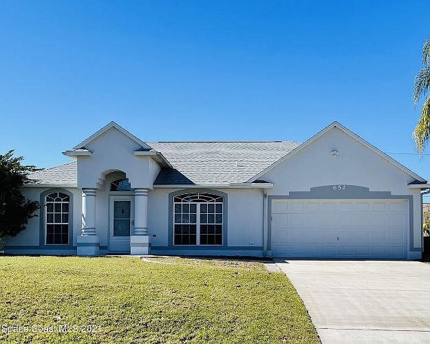 1st image of 652 Seven Gables Cir SE