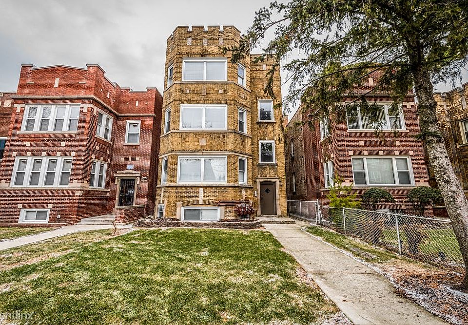7823 S Euclid Ave Apartments Chicago Exterior_1