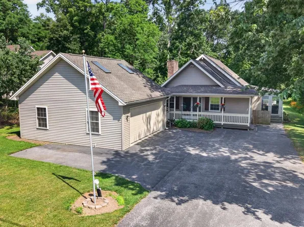 15 Howard Dr, East Berlin, PA 17316