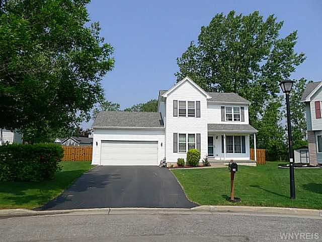 2nd image of 24 Gothic Cir