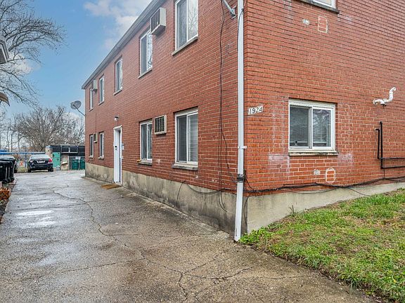 2nd image of 1924 Portman Ave