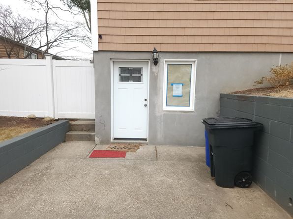 45 Somerset Rd UNIT 1, Rocky Pt, NY 11778