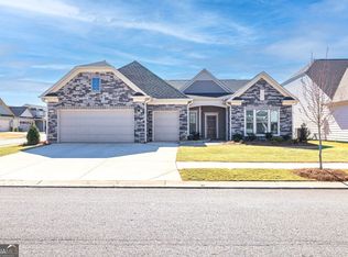 5755 Miravista Way, Hoschton, GA 30548