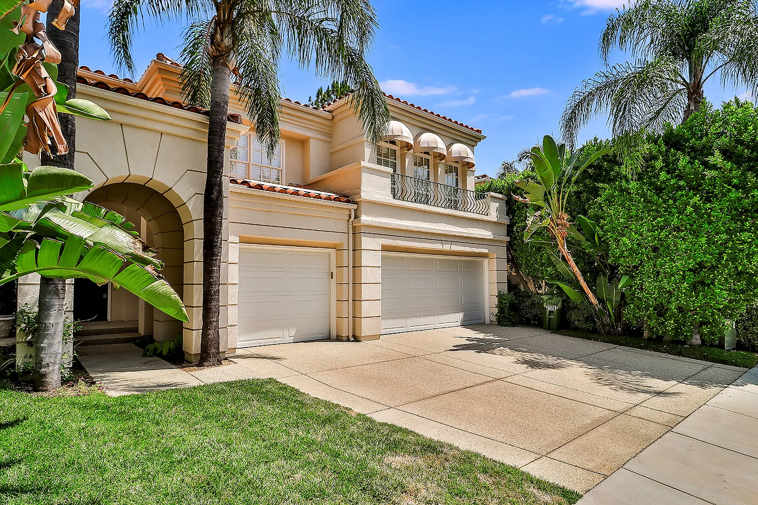 5 bed, 3256 sqft, $9,000 — Photo 4