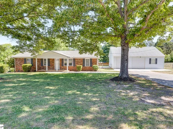 805 Pelzer Hwy, Easley, SC 29642