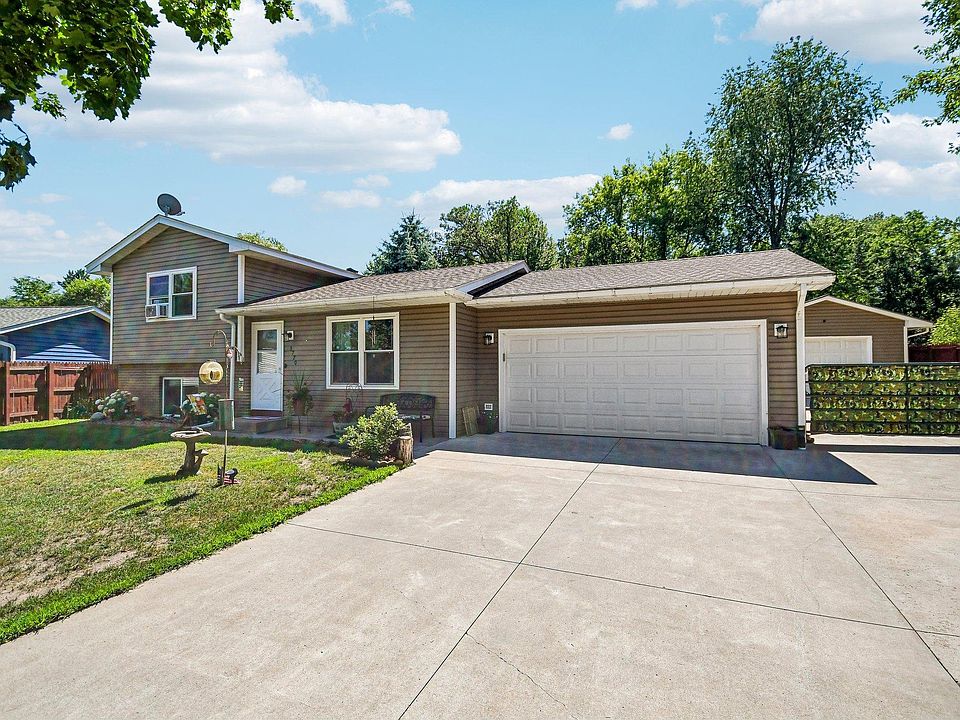 1st image of 3720 232nd Ave NW