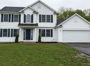 21 Doncaster Trl, West Henrietta, NY 14586