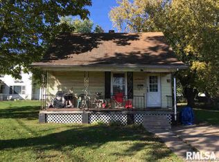 752 S Cedar St, Galesburg, IL 61401