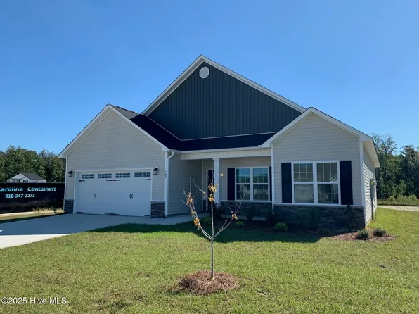 707 Regiment Road, Jacksonville, NC 28546