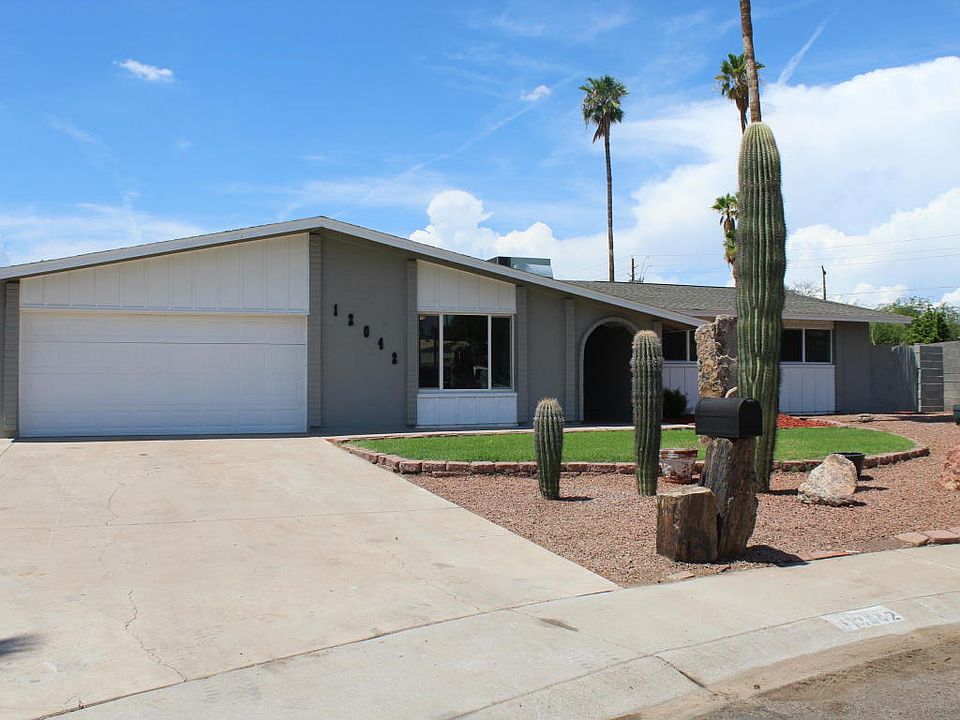 1st image of 12042 N 46th Ln