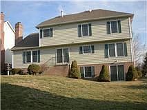 2nd image of 2215 Independence St