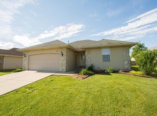 5368 W Josh St, Springfield, MO 65802