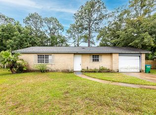 2013 Dartmouth Dr, Gautier, MS 39553