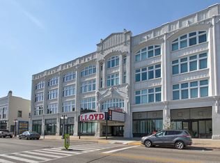 927 1st St #205, Menominee, MI 49858