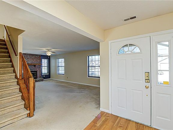2nd image of 8607 Brookhill Ct