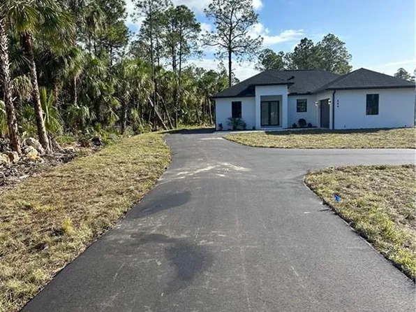 544 2nd ST NE, NAPLES, FL 34120