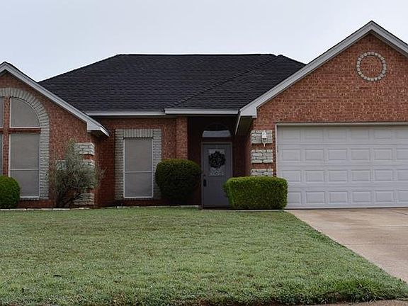 2nd image of 341 Schumacher Dr