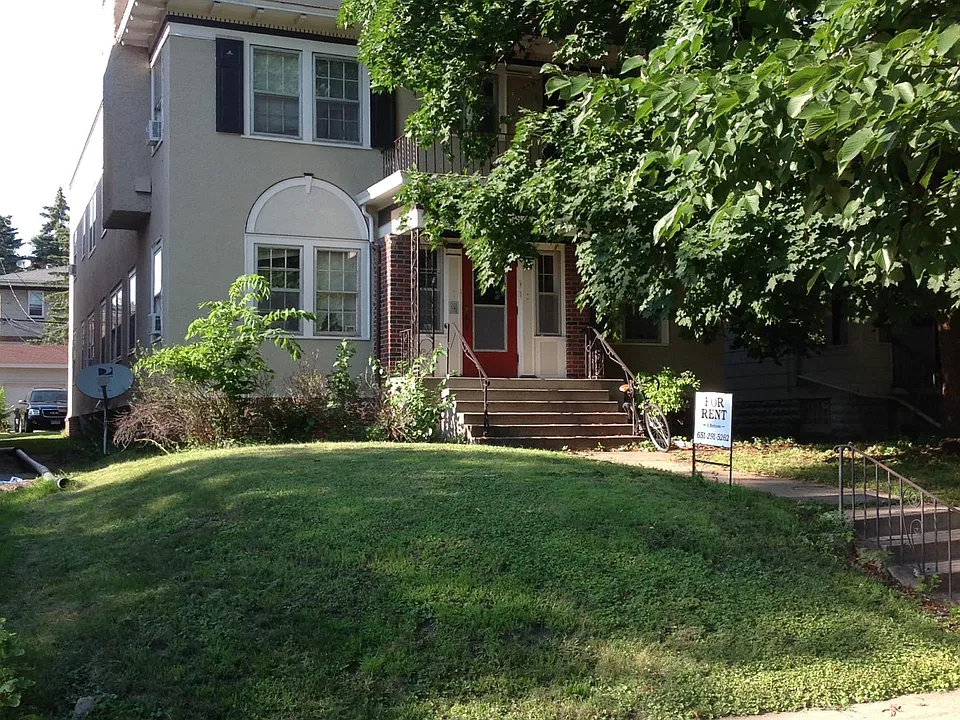 1845 Portland Ave #1