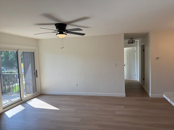 35 Gena Ct