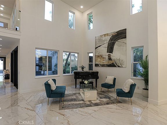 4th image of 6525 Fremont Cir