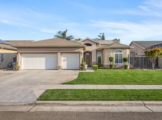5885 W Santa Ana Ave, Fresno, CA