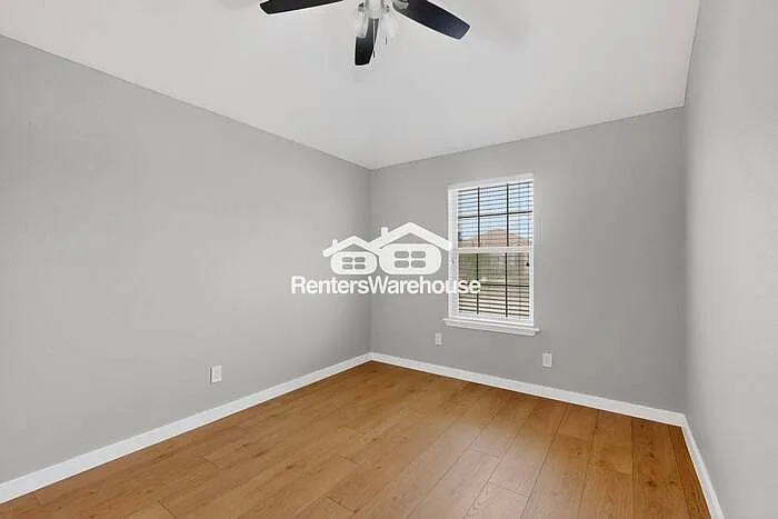 7301 Fossil Lake Dr — Photo 34