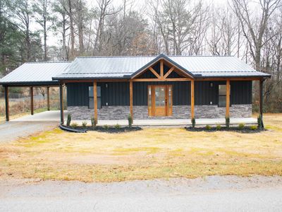 279 Oakgrove Rd, Selmer, TN, 38375