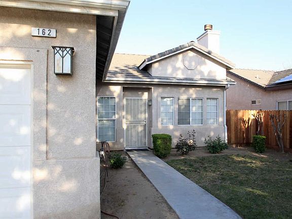 3rd image of 162 N Shelly Ave