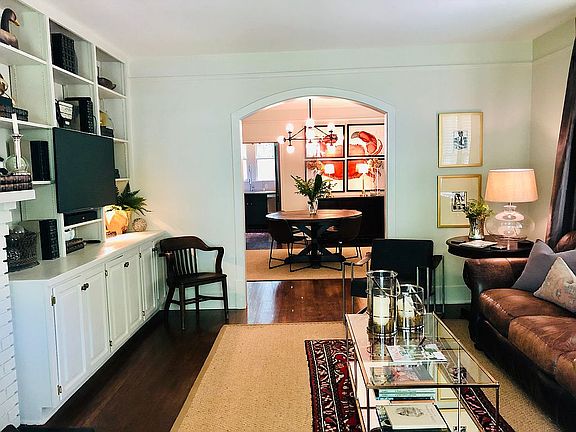 Living Room/ Dining Room