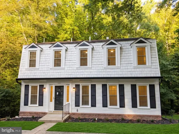 8550 Newington Forest Ct, Springfield, VA 22153
