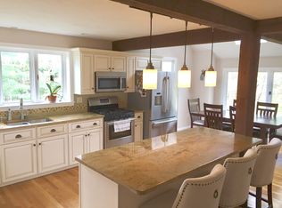 14 Bramble Rd, Medway, MA 02053