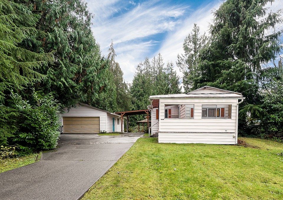 1st image of 9203 211th Ave E