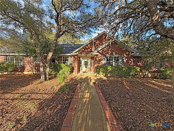 2nd image of 2741 Connie Dr