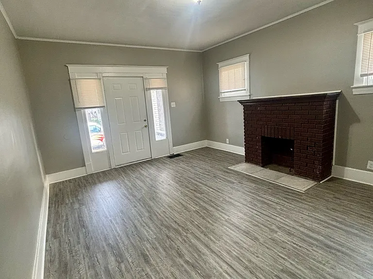 1214 Dresden Ave — Photo 4