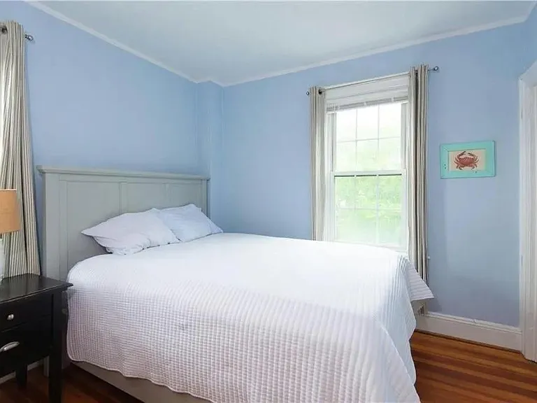 20 Carroll Ave — Photo 14