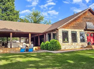 350 Kiamichi Rd, Eufaula, OK 74432