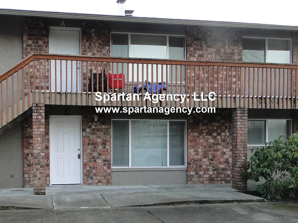 15818 Elm St E #A