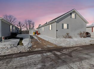 4957 Venice Cir, Northville, MI