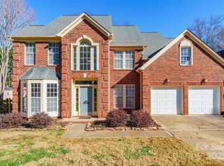 8610 Harmony Bridge Pl, Charlotte, NC 28216