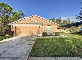 737 Sandy Ridge Dr, Davenport, FL 33896
