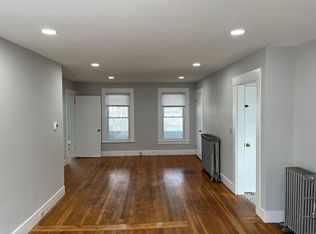 27 Thorndike St #2, Concord, NH 03301