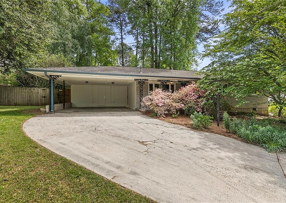 1st image of 1619 Moncrief Cir